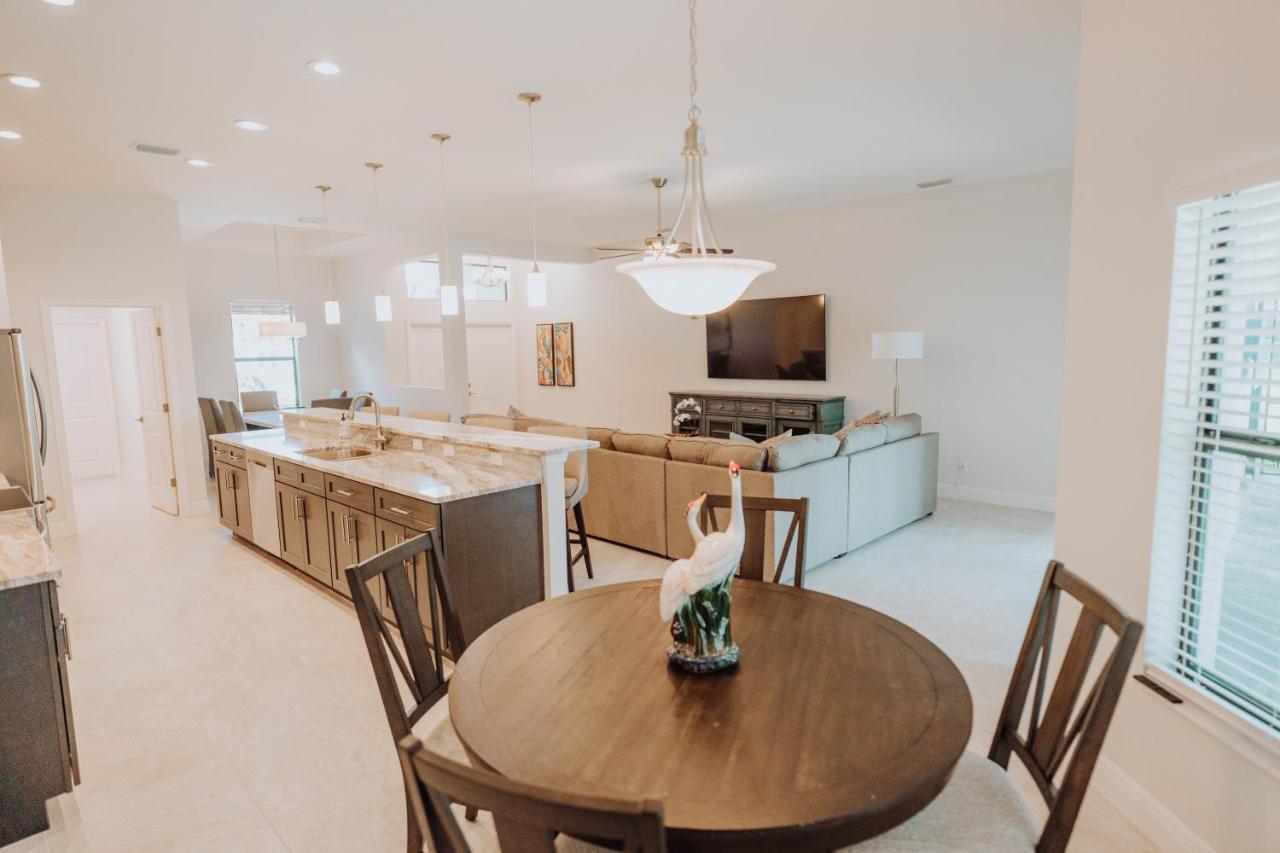 The Basilican Cape Coral Exterior photo