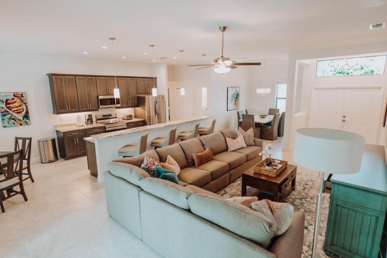 The Basilican Cape Coral Exterior photo